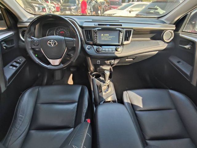 【全場認證五大保證】認證車 頂級E-Hi版 僅跑9萬原廠保養 免鑰匙摸門 定速 電動椅 一手車庫車  第8張相片