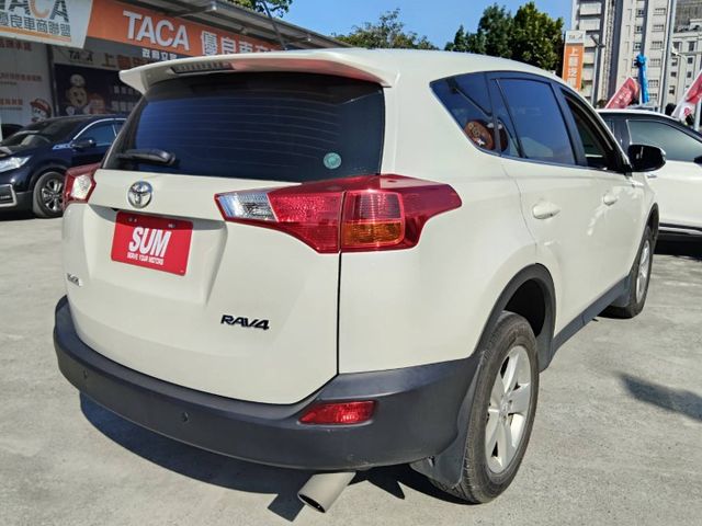 【全場認證五大保證】認證車 頂級E-Hi版 僅跑9萬原廠保養 免鑰匙摸門 定速 電動椅 一手車庫車  第10張相片