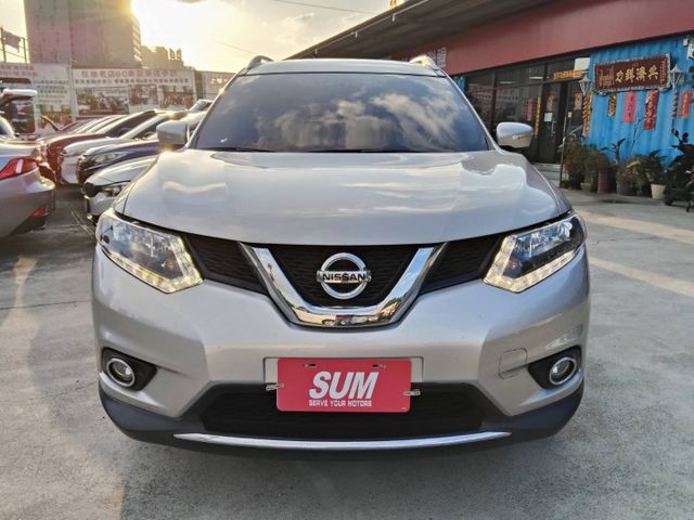 【全場認證五大保固】認證車 玩美影音版 360環景錄影 免鑰匙摸門 保證僅跑9萬原廠保養 原版件  第2張相片