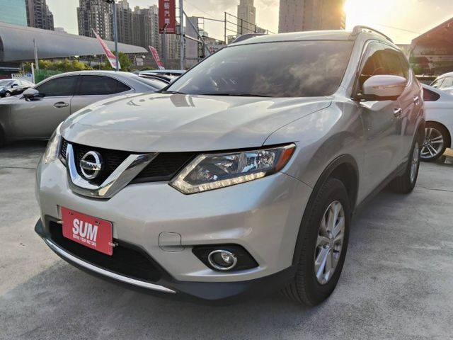 【全場認證五大保固】認證車 玩美影音版 360環景錄影 免鑰匙摸門 保證僅跑9萬原廠保養 原版件  第3張相片