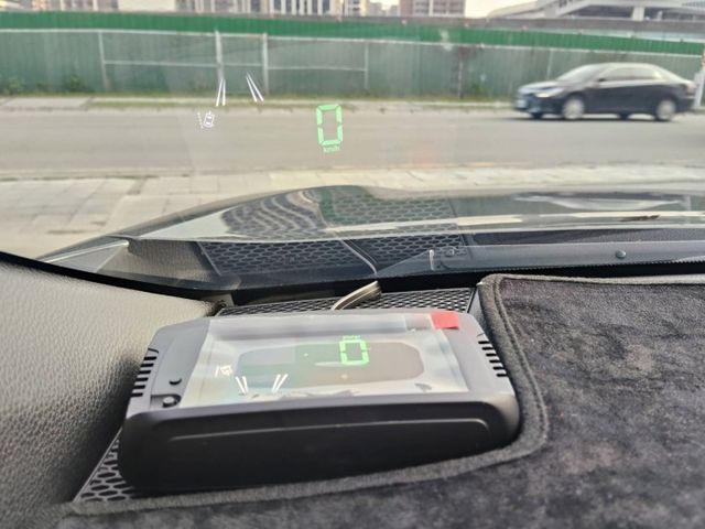 【全場認證原廠保固】認證車 油電 尊爵版僅跑10700km 一手車庫車原鈑件  第7張相片