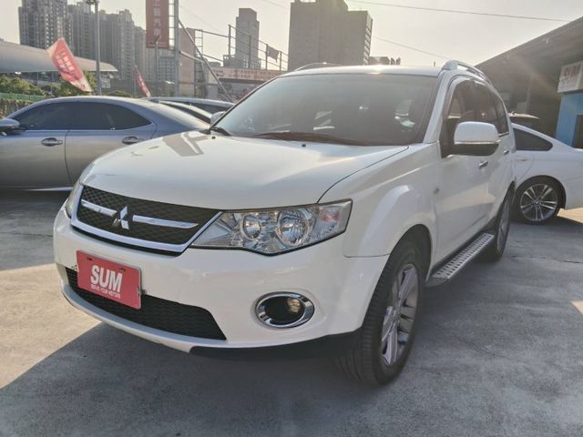 【全場認證五大保證】認證車 稀有4WD 僅跑11萬 免鑰匙 定速 循跡防滑 一手車原鈑件  第3張相片