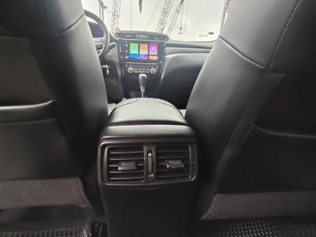 【全場認證五大保固】認證車 安卓CarPlay 保證僅跑4萬 國產超優質代步休旅車 一手車原廠保養  第12張相片