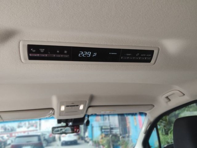 【全場認證原廠保固】認證車 6人旗艦版 雙電滑門 Acc 盲點 CarPlay 僅跑3萬5 一手車原鈑件  第10張相片