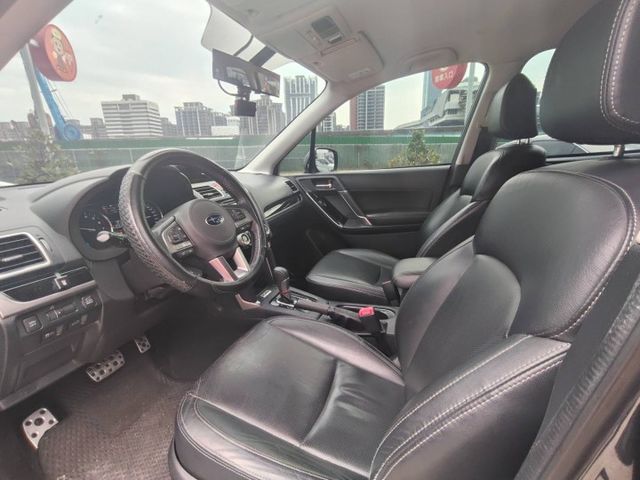 【全場認證五大保固】認證車 超大馬力 XT渦輪 4WD 免鑰匙摸門 雙電熱椅 電尾門 一手車庫車  第5張相片