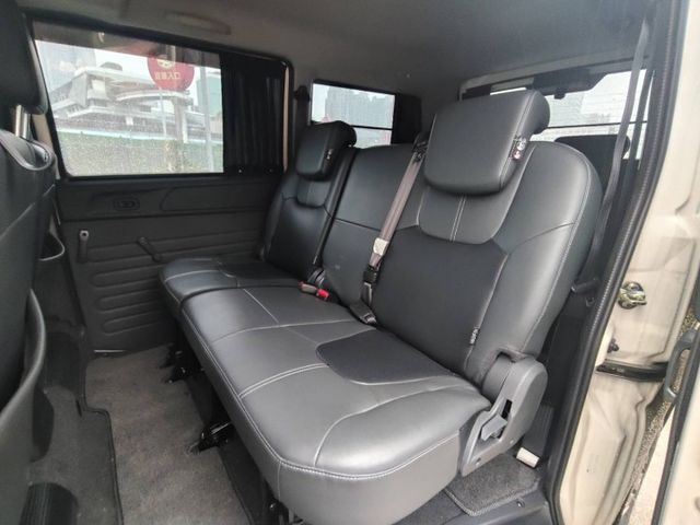 【全場認證五大保固】認證車 稀有8人座自排 原廠保養 ABS(BSW)盲點 定速 後座出風口 一手車 全車原鈑件  第12張相片