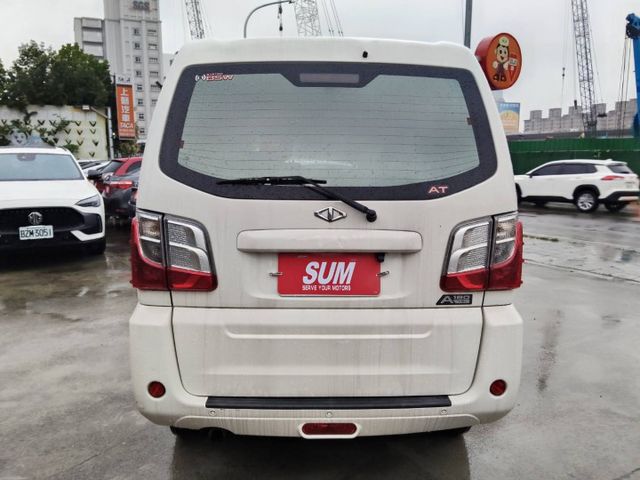 【全場認證五大保固】認證車 稀有8人座自排 原廠保養 ABS(BSW)盲點 定速 後座出風口 一手車 全車原鈑件  第15張相片