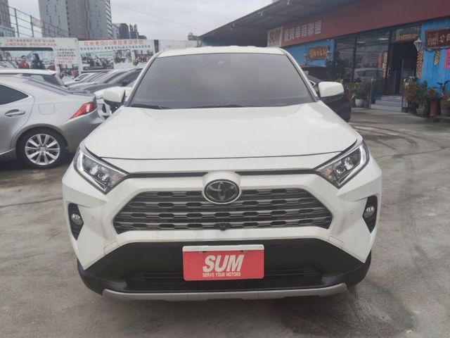 【五大保證五大保固】認證車 旗艦版僅跑3萬9 Acc CarPlay盲點360環景 雙電熱椅 腳踢尾門一手車車庫車原鈑件  第2張相片