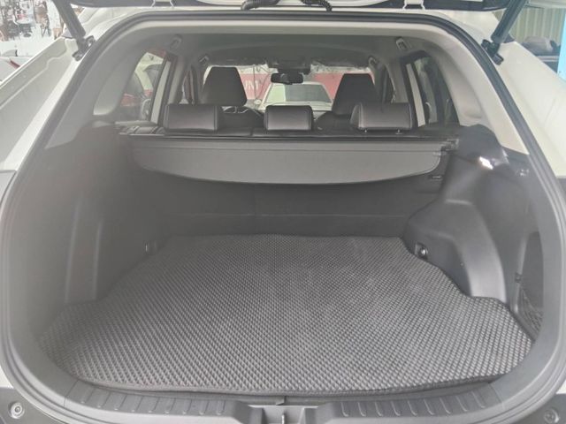 【五大保證五大保固】認證車 旗艦版僅跑3萬9 Acc CarPlay盲點360環景 雙電熱椅 腳踢尾門一手車車庫車原鈑件  第12張相片