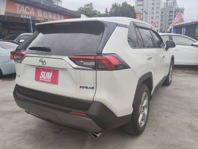 【五大保證五大保固】認證車 旗艦版僅跑3萬9 Acc CarPlay盲點360環景 雙電熱椅 腳踢尾門一手車車庫車原鈑件  第15張相片