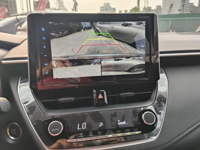 【全場認證原廠保固】認證車 僅跑4萬6原廠保養 Acc 車道偏移偵測 原廠雙側倒車影像 一手車原鈑件  第8張相片