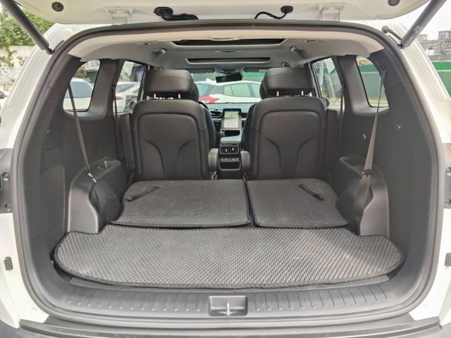 【全場認證五大保固】認證車 VIP-B版 僅跑2萬9 四座電動椅 CarPlay 全景 盲點 環景 電尾門 一手車原鈑件  第15張相片