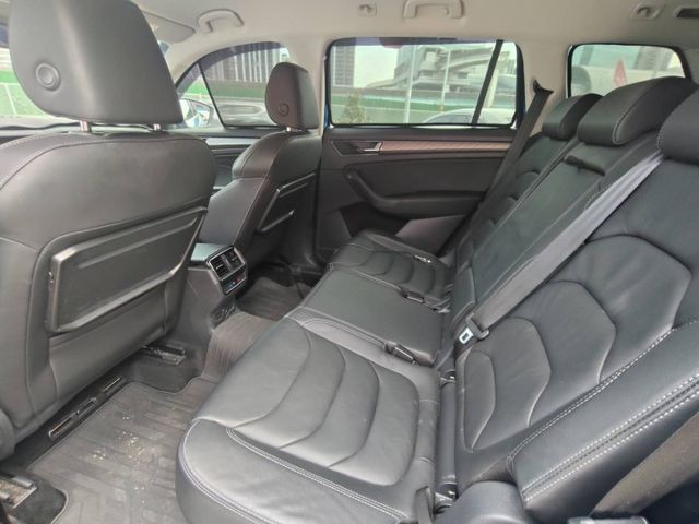 【全場認證原廠保固至2029年】認證車  整備中1.5七人座360環景 CarPlay 一手車原鈑件 原廠保養  第12張相片