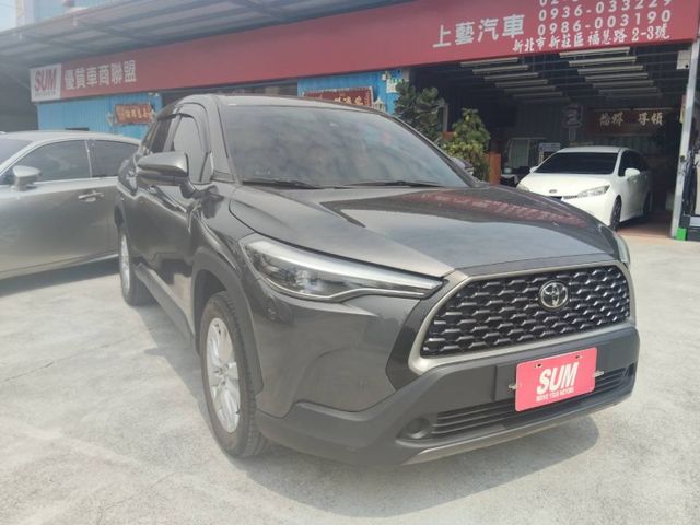 【全場認證五大保固】認證車 尊絕版 盲點偵測 LED頭燈 僅跑3萬7 CarPlay 免鑰匙 摸門 一手車庫車 原鈑件  第1張相片