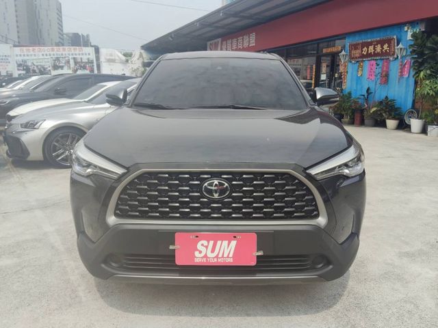 【全場認證五大保固】認證車 尊絕版 盲點偵測 LED頭燈 僅跑3萬7 CarPlay 免鑰匙 摸門 一手車庫車 原鈑件  第2張相片