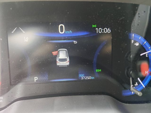 【全場認證五大保固】認證車 尊絕版 盲點偵測 LED頭燈 僅跑3萬7 CarPlay 免鑰匙 摸門 一手車庫車 原鈑件  第4張相片