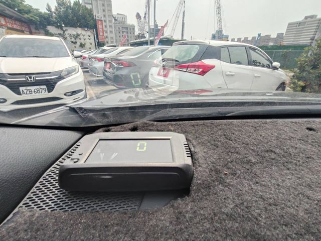 【全場認證五大保固】認證車 尊絕版 盲點偵測 LED頭燈 僅跑3萬7 CarPlay 免鑰匙 摸門 一手車庫車 原鈑件  第8張相片