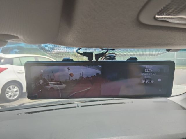 【全場認證五大保固】認證車 頂級版僅跑3萬 代步神車 高妥善率首選 定速 恆溫 全螢幕前後行車紀錄 一手車庫車  第7張相片