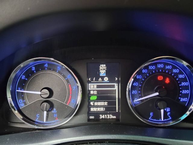 【全場認證五大保固】認證車 小改款頂級版僅跑3萬4 盲點偵測 定速 恆溫  一手車庫車 原鈑件  第4張相片