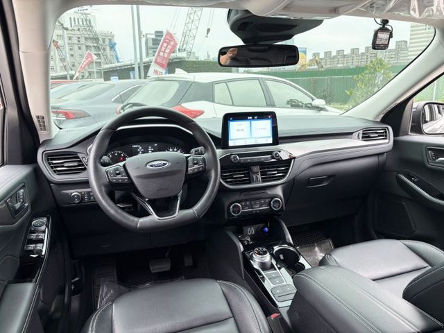 【全場認證五大保固】認證車 僅跑5萬多 1.5時尚版 Acc 盲點 CarPlay 360環景 一手車原鈑件  第5張相片