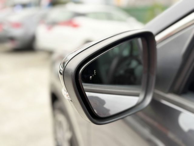 【全場認證五大保固】認證車 僅跑5萬多 1.5時尚版 Acc 盲點 CarPlay 360環景 一手車原鈑件  第7張相片
