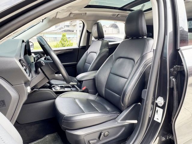 【全場認證五大保固】認證車 1.5旗艦版 全景天窗 Acc 盲點 CarPlay BO音響 腳踢電尾門 一手車原鈑件  第12張相片