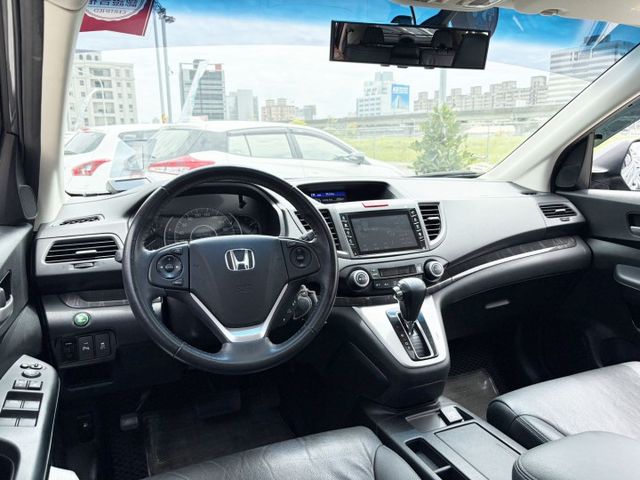 【全場認證五大保固】認證車 旗艦版2.4 VTI-S 僅跑11萬 車況超優 4安囊 HUD 換檔快撥 天窗 一手車原鈑件  第5張相片