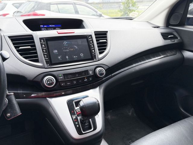 【全場認證五大保固】認證車 旗艦版2.4 VTI-S 僅跑11萬 車況超優 4安囊 HUD 換檔快撥 天窗 一手車原鈑件  第7張相片