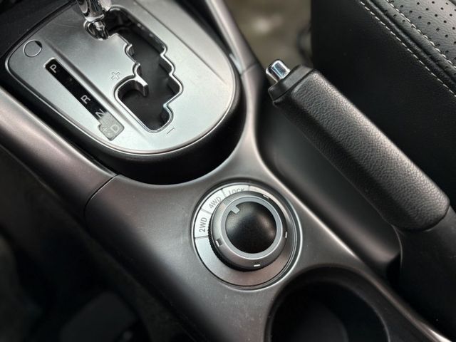 【全場認證五大保證】認證車 稀有4WD 僅跑11萬 免鑰匙 定速 循跡防滑 一手車原鈑件  第7張相片