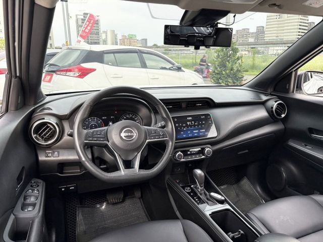 【全場認證五大保證】認證車 23年型 旗艦版 Acc 盲點 360環景 CarPlay 原廠保養 100%原鈑件  第5張相片