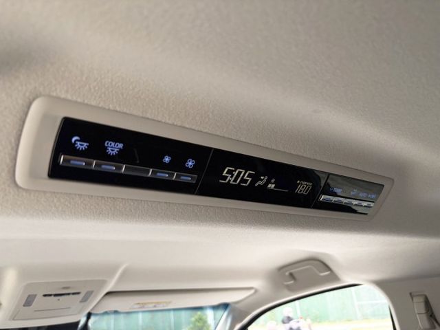 【全場認證原廠保固】認證車 6人旗艦版 雙電滑門 Acc 盲點 CarPlay 僅跑3萬5 一手車原鈑件  第13張相片