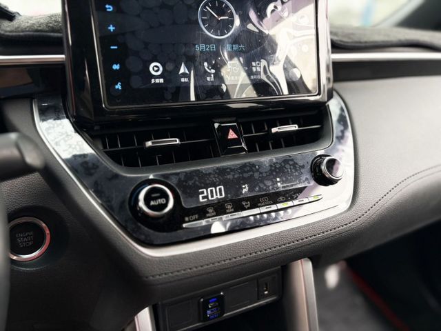 【全場認證五大保固】認證車 尊爵版 盲點 LED頭尾燈 僅跑3萬7 CarPlay 免鑰匙摸門 一手車庫車 原鈑件  第9張相片