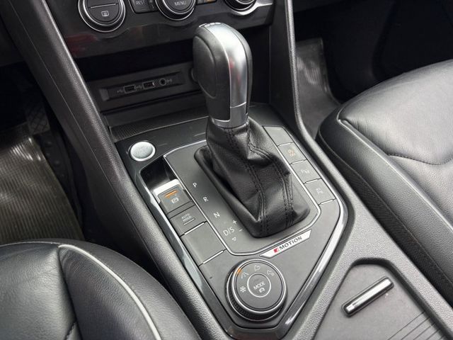 【全場認證五大保證】認證車 330TSI 4WD Acc CarPlay 環景 HUD 駕駛記憶電動椅 電尾門 自動停車  第10張相片
