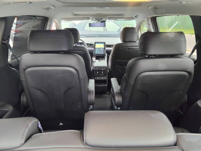 【全場認證五大保固】認證車 VIP-B版 僅跑3萬 四座電動椅 CarPlay 全景 盲點 環景 電尾門 一手車原鈑件  第15張相片