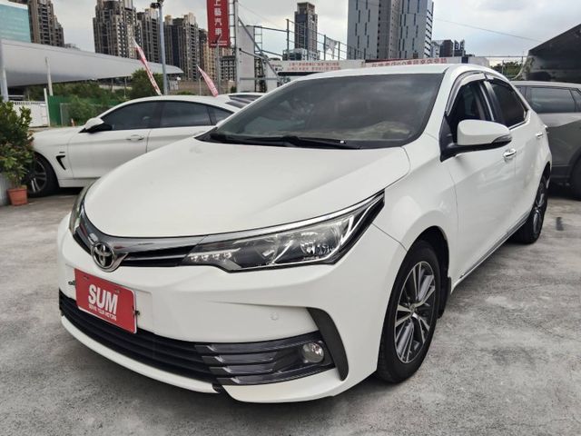【全場認證五大保固】認證車 豪華版 免鑰匙 摸門  定速 循跡防滑 恆溫 一手車庫車原鈑件  第3張相片