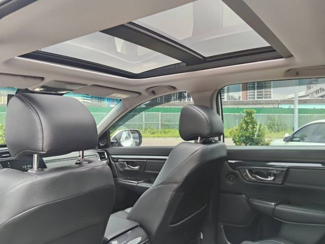 【全場認證五大保固】認證車 旗艦S 原廠保養 360環景行車紀錄CarPlay 雙電動椅 腳踢尾門 一手車車庫車 原鈑件  第12張相片