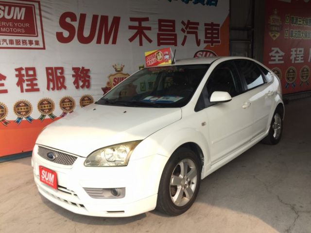 【1.8 優質代步 ★FOCUS-5D】 ✔️五門轎車款✔️後座冷氣出風口✔️省油有力✔️安全性佳✔️安全氣囊  第2張相片