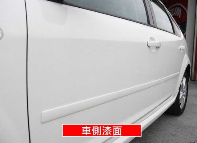 【1.8 優質代步 ★FOCUS-5D】 ✔️五門轎車款✔️後座冷氣出風口✔️省油有力✔️安全性佳✔️安全氣囊  第19張相片