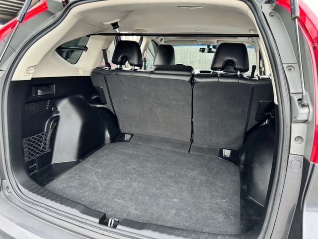 2014年式本田CR-V 2.4 S四輪傳動，動力強勁、操控穩定，空間寬敞，安全性高，家庭理想選擇。  第7張相片