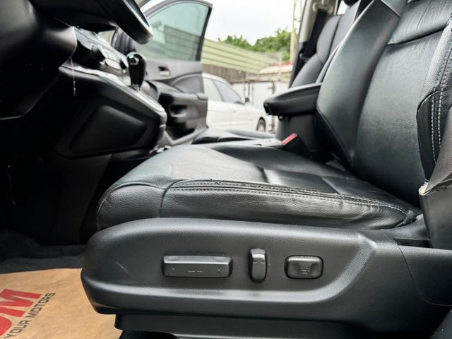2014年式本田CR-V 2.4 S四輪傳動，動力強勁、操控穩定，空間寬敞，安全性高，家庭理想選擇。  第18張相片