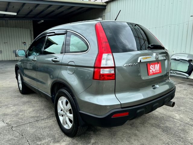 2007年式Honda CR-V，車況良好，搭載穩定動力系統，內裝寬敞舒適，適合家庭使用，保養完善，駕駛體驗優秀，物超所  第4張相片
