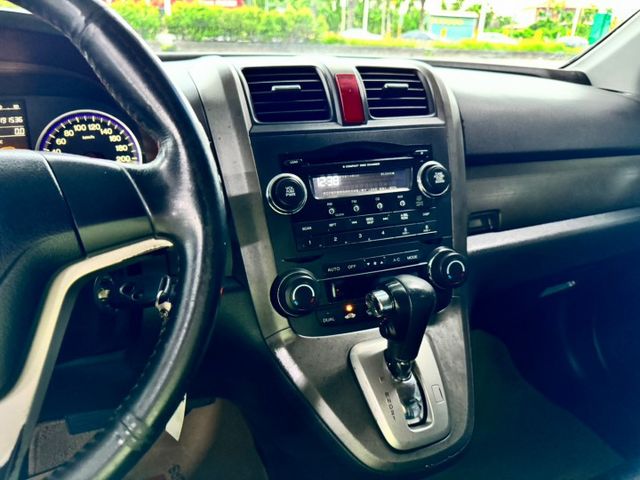 2007年式Honda CR-V，車況良好，搭載穩定動力系統，內裝寬敞舒適，適合家庭使用，保養完善，駕駛體驗優秀，物超所  第14張相片