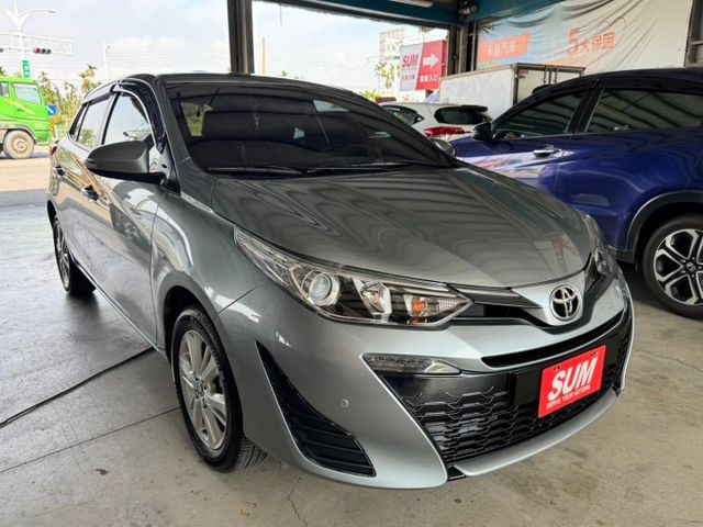 時尚、省油，靈活駕馭，適合城市生活的理想小車！  第3張相片