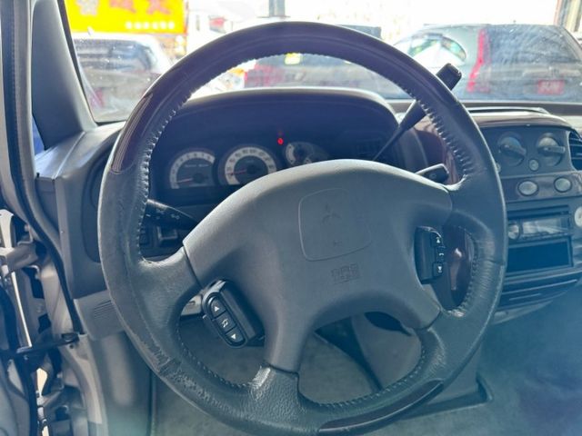 車況良好，空間寬敞，七人座車，動力穩定，維護良好，是實用又耐用的理想選擇！  第10張相片