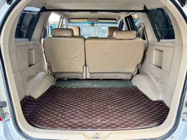 省稅貨車版，空間寬敞乘坐舒適，耐用省油好保養，家庭與商務皆宜首選。  第10張相片