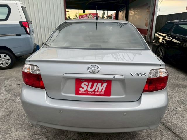 2011年VIOS外型簡約耐看，操控輕巧，省油耐用，維修便宜，妥善率高，代步通勤與新手駕駛的超值首選。  第5張相片