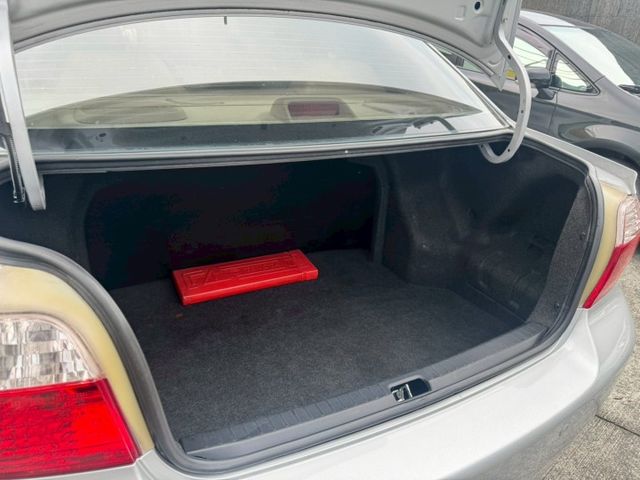 2011年VIOS外型簡約耐看，操控輕巧，省油耐用，維修便宜，妥善率高，代步通勤與新手駕駛的超值首選。  第7張相片