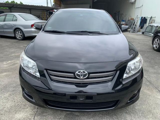 2010年ALTIS空間寬敞，乘坐舒適，動力平順，省油耐用，妥善率高，維修便宜，適合代步與家庭使用。  第2張相片