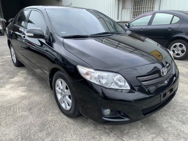 2010年ALTIS空間寬敞，乘坐舒適，動力平順，省油耐用，妥善率高，維修便宜，適合代步與家庭使用。  第3張相片