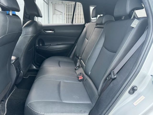 2020年TOYOTA Corolla Cross空間寬敞、油耗佳，配備7氣囊與TSS主動安全，外型時尚，是實用又安心的  第9張相片